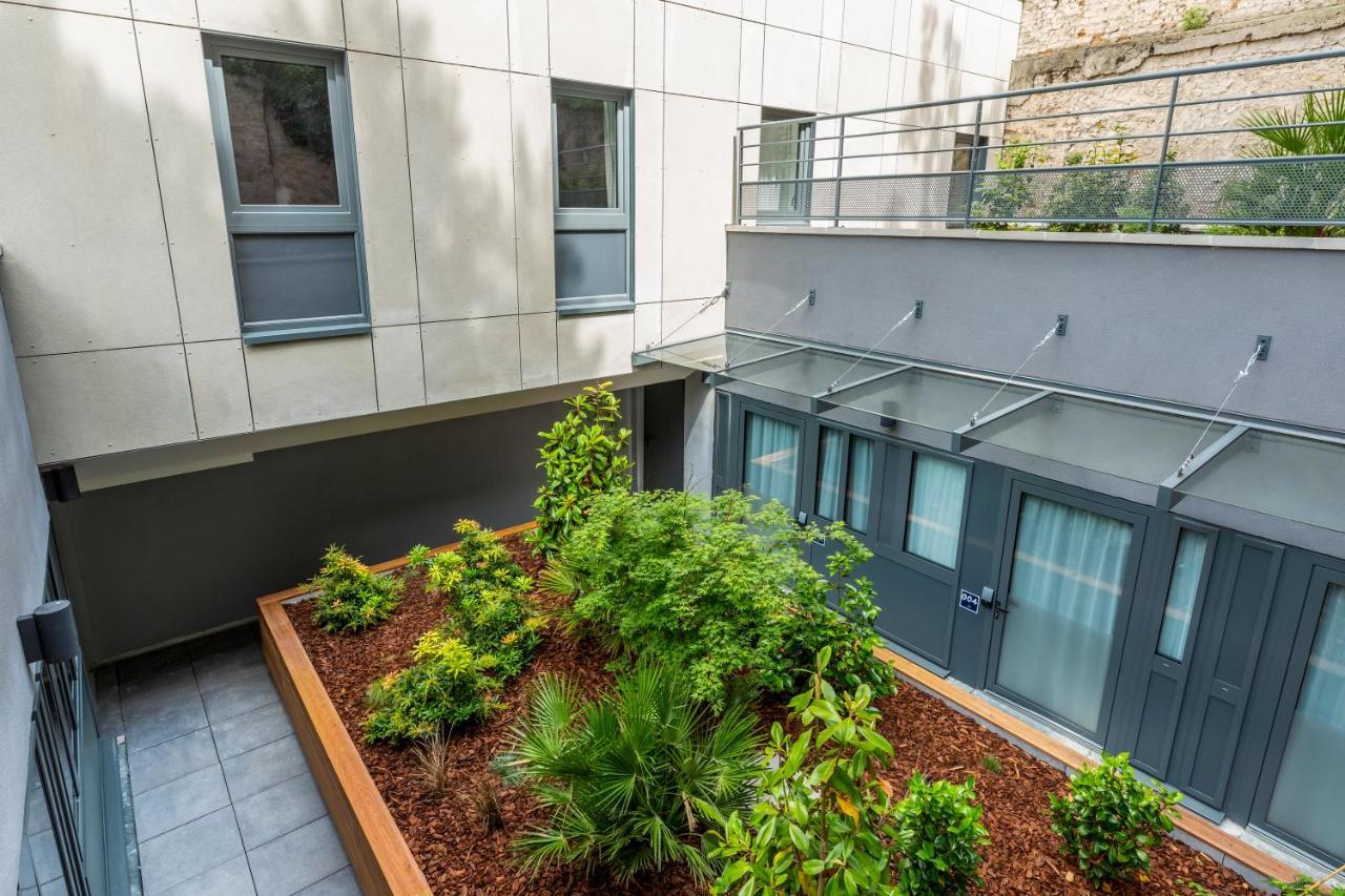 Ibis Budget Paris Clichy Mairie Bagian luar foto