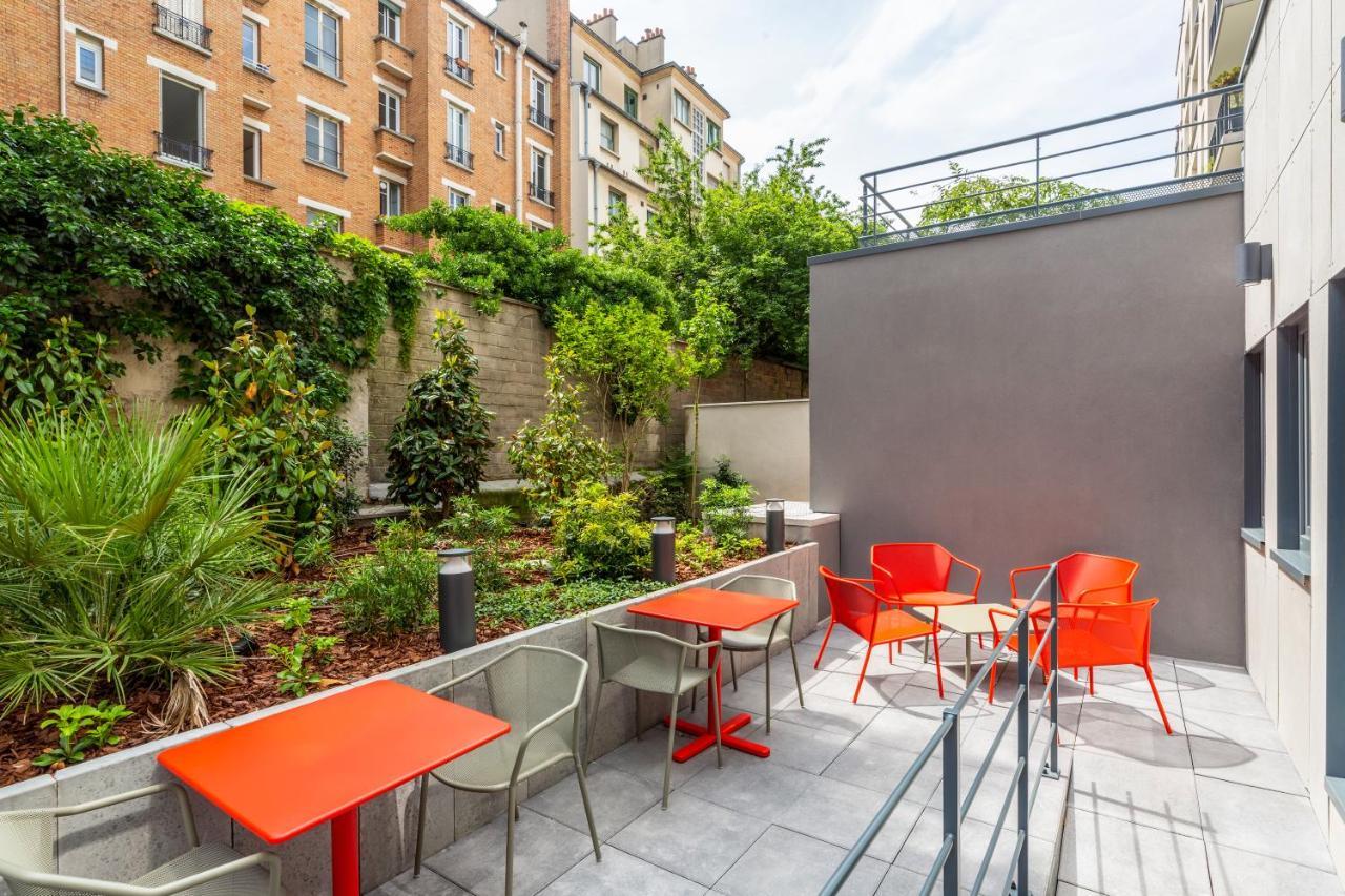Ibis Budget Paris Clichy Mairie Bagian luar foto