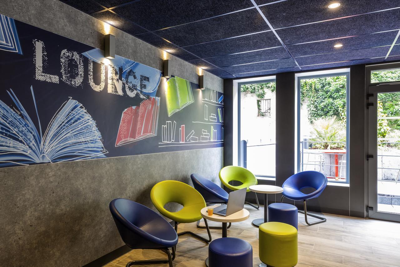 Ibis Budget Paris Clichy Mairie Bagian luar foto